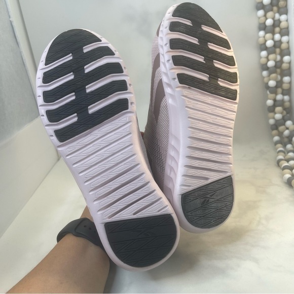 Reebok Sublite Legend Work Sneaker women’s 7 Rose Gold Safety toe - Picture 9 of 14